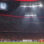 ND-CHAMPIONS-VUELTA-CUARTOS-BAYERN-MUNICH-RM-MINUTO-DE-SILENCIO_AV20100.webp