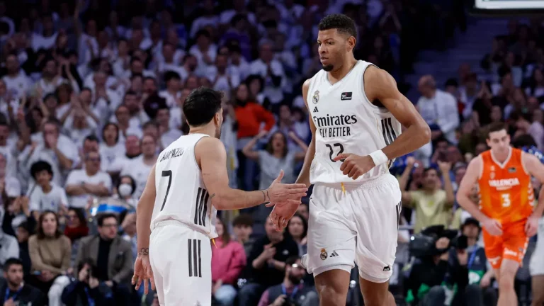ND-LIGA-ENDESA-J16-RM-VALENCIA-ALEGRIA-TAVARES-CAMPAZZO_2VC8658.webp