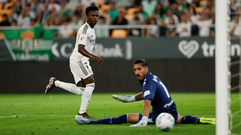 ND-LIGA-J32-BETIS-RM-VINICIUS-GOL_AV10562.webp