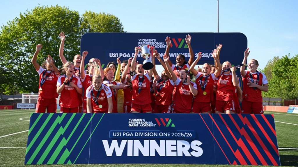 U21s-lift-trophy_u27h3grk.jpg