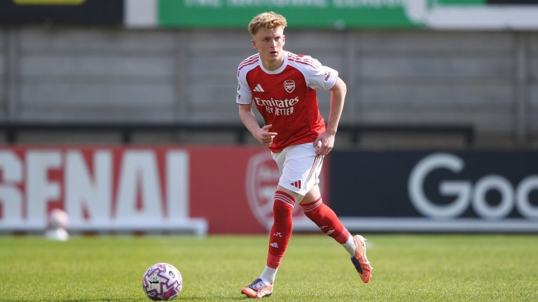 borehamwood-england-callan-hamill-of-arsenal-during-the-premier-league-2-match-between_t0e0ywc6.jpeg