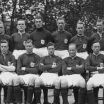 the-arsenal-football-team-that-will-play-cardiff-city-in-the-fa-cup-final-from-the-back-row-and_gj1o.jpeg