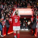 london-england-beth-mead-of-arsenal-applauds-fans-as-she-walks-out-the-tunnel-to-be_da1zbhsb.jpeg