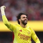 london-england-david-raya-of-arsenal-celebrates-during-the-premier-league-match-between_k4cwi9y9.jpe